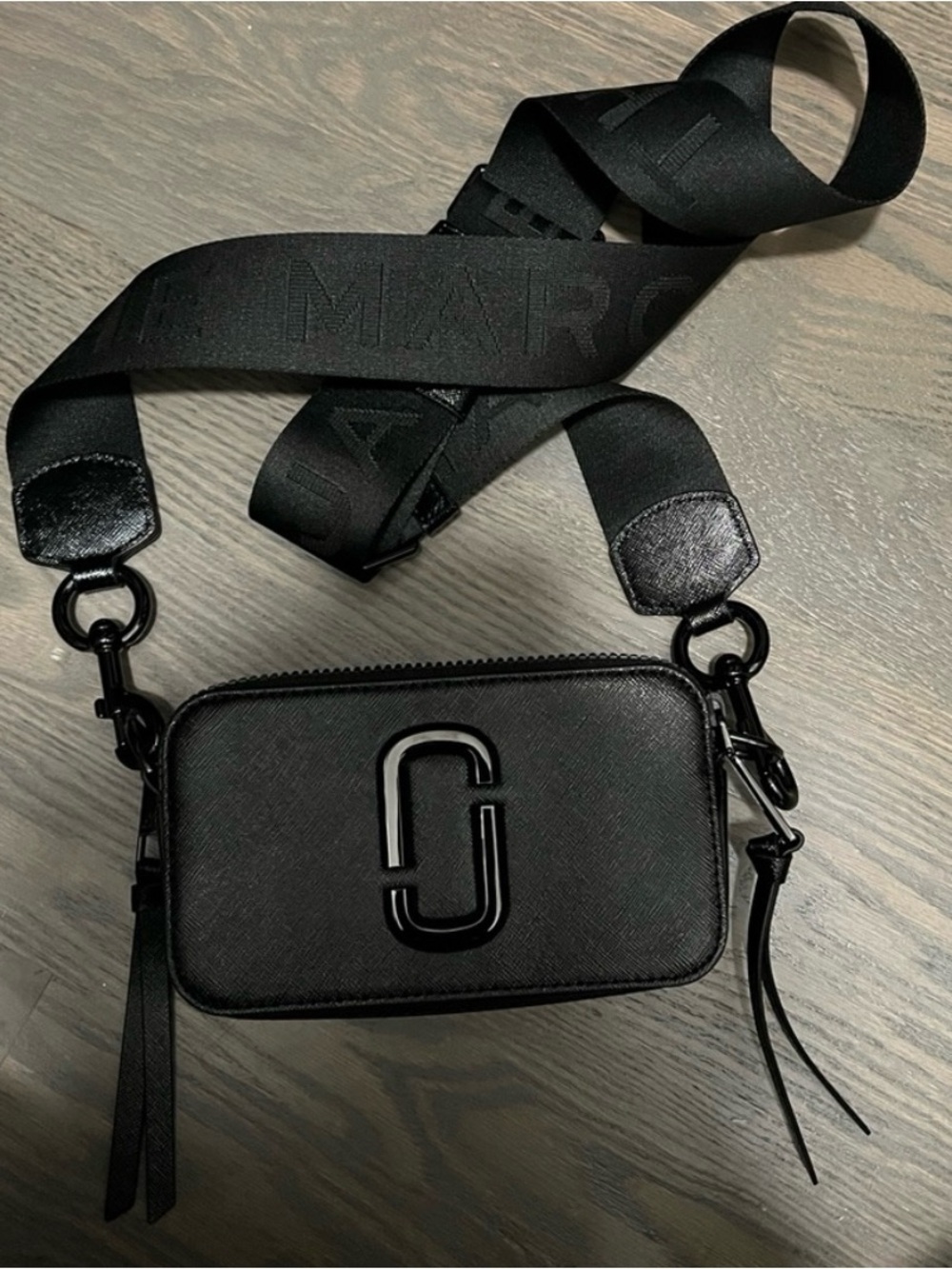 Marc Jacobs Black Compact Snapshot Crossbody - Picture 2 of 5